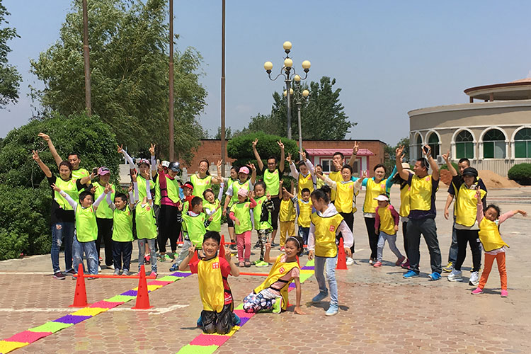 為什么要讓孩子參加冬夏令營(yíng)？